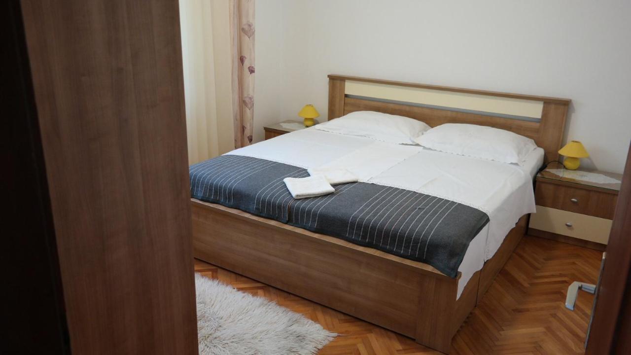 Apartman Ana Novi Vinodolski Buitenkant foto