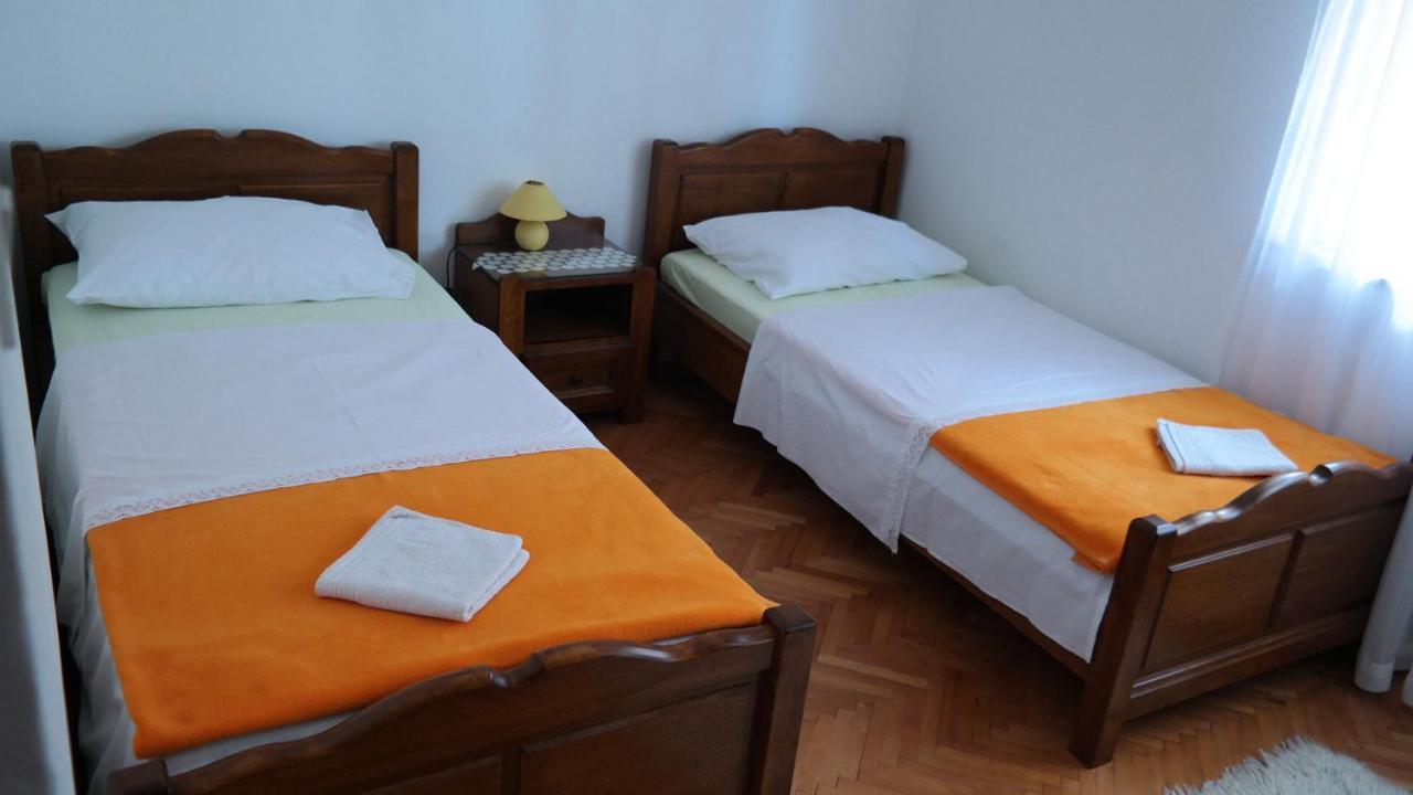 Apartman Ana Novi Vinodolski Buitenkant foto