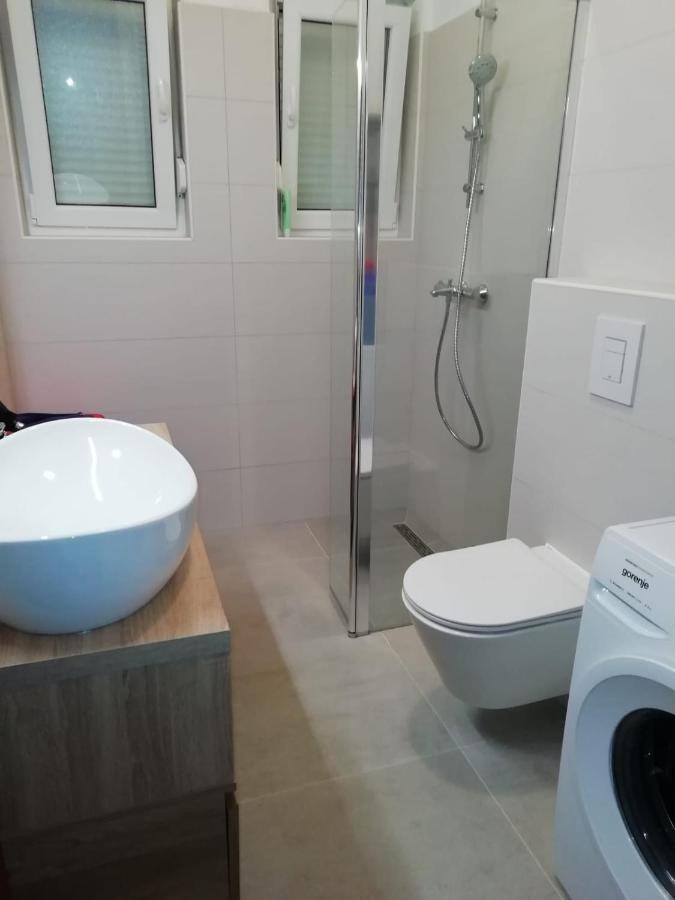 Apartman Ana Novi Vinodolski Buitenkant foto